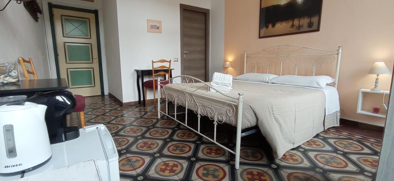 Onlyrooms III - Piazza Jenne Cagliari Extérieur photo
