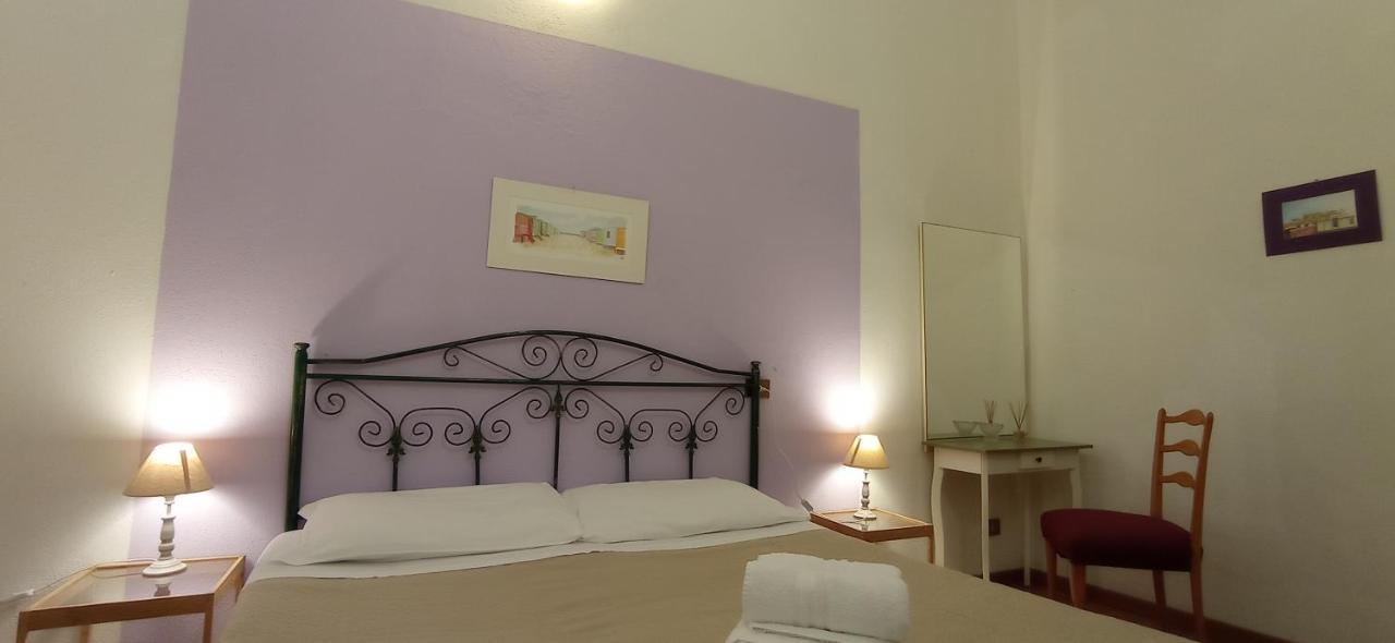 Onlyrooms III - Piazza Jenne Cagliari Extérieur photo